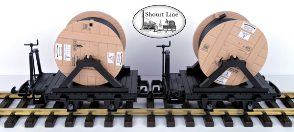 LGB 43170 2 pack FRR Field Railroad Cable Reel Car w Cable NEW left side view showing brakeman's platforms and brake levers